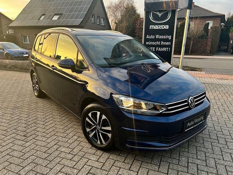 Gebraucht VW Touran United 150 PS (110 kW) 2020 Blau Van / Kleinbus
