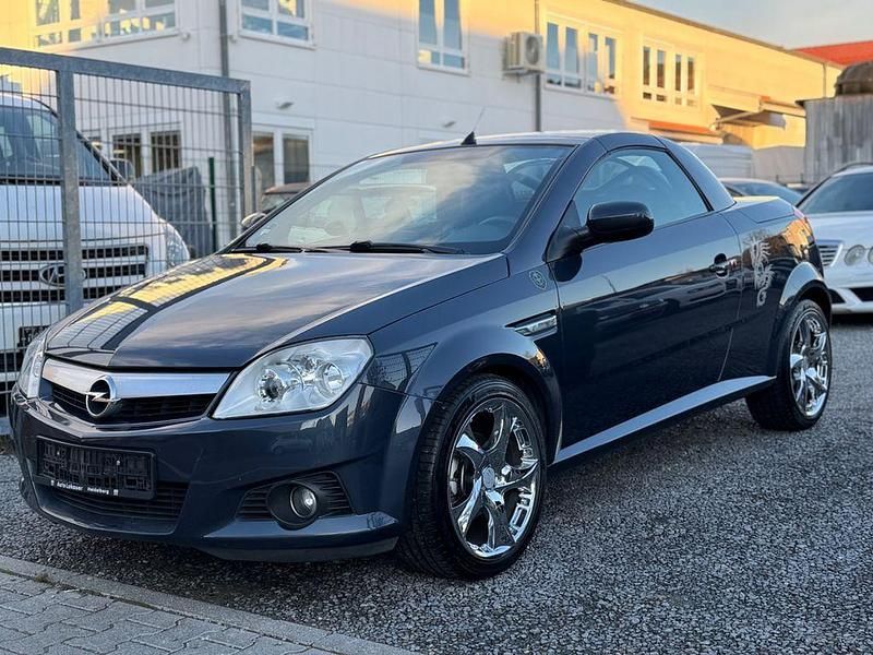 Gebraucht Opel Tigra Sport 125 PS (91 kW) 2006 Blau Cabrio