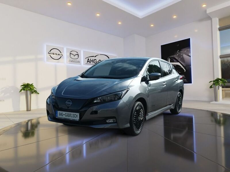 Grau Neu 2024 Nissan Leaf N-Connecta Kleinwagen | 29.990 € - Bild 1/4