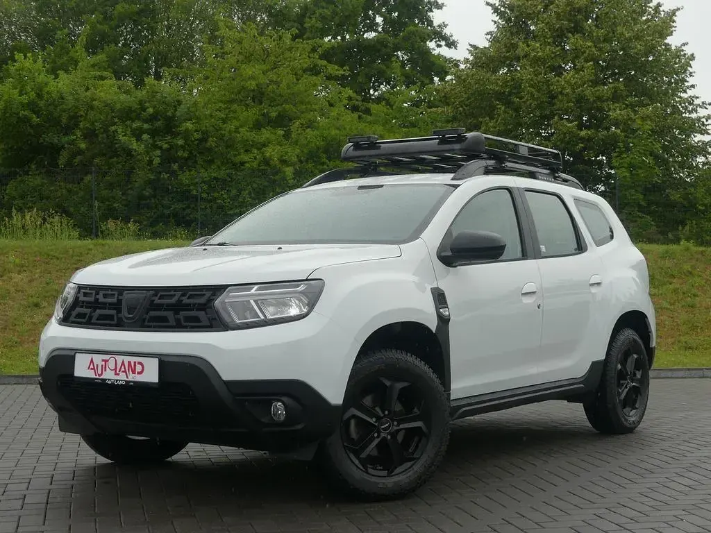Gebraucht Dacia Duster Comfort 91 PS (66 kW) 2022 Weiß SUV