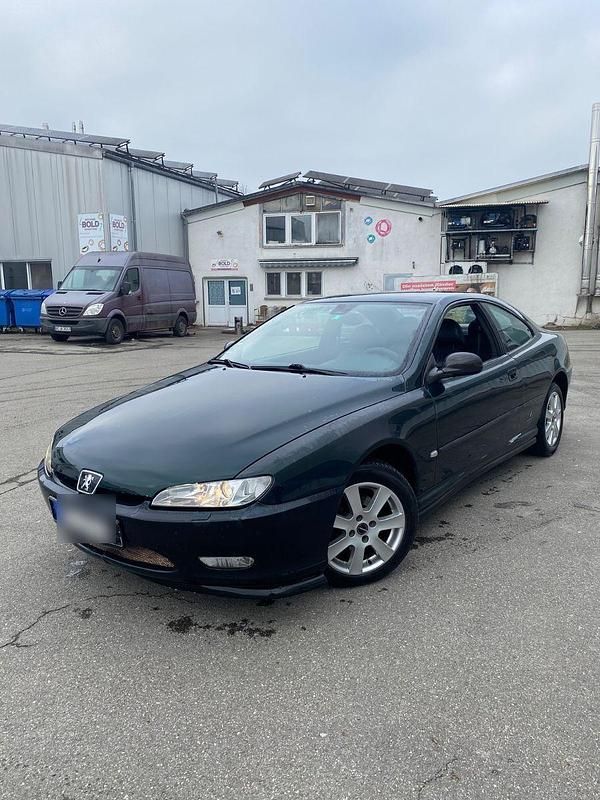 Grau Gebraucht 2002 Peugeot 406 Coupe Platinum Coupé | 1.300 € - Bild 1/4