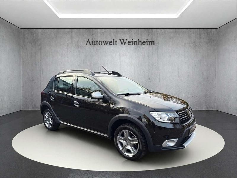 Schwarz Gebraucht 2019 Dacia Sandero Prestige Kleinwagen | 11.999 € (Fairer Preis) - Bild 1/4