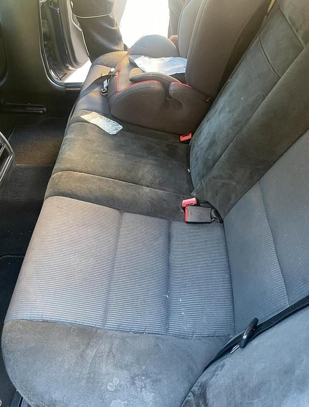 Gebraucht BMW 523 Basis 170 PS (125 kW) 1998 Blau Limousine