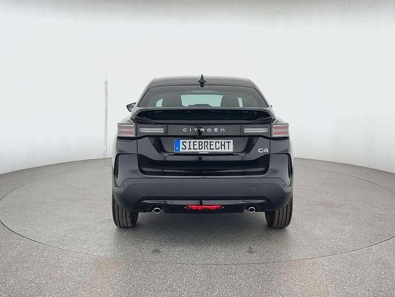 Neu Citroën C4 131 PS (96 kW) 2025 Schwarz Limousine