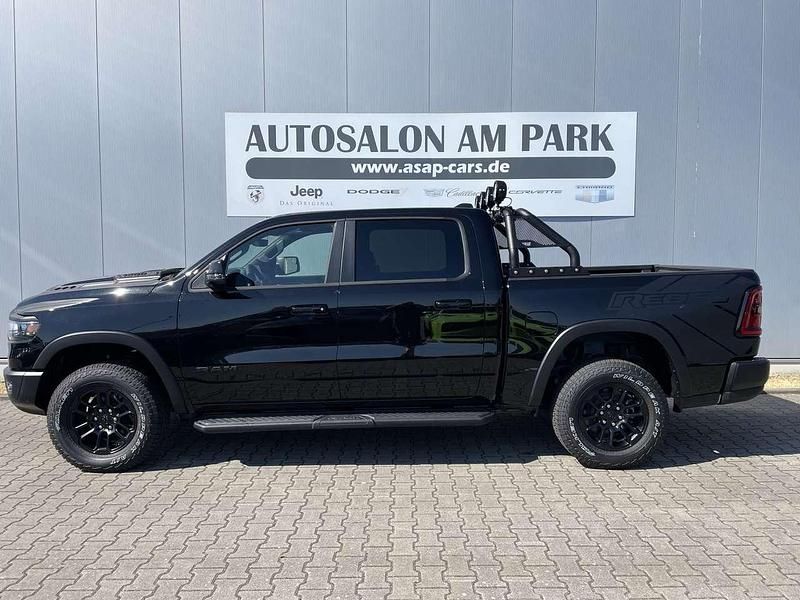 Neu Dodge Ram 426 PS (313 kW) 2026 Diamond black (perleffekt) Pickup