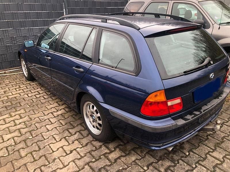 Gebraucht BMW 316 116 PS (85 kW) 2004 Kombi