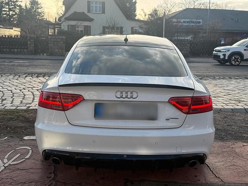 Second-hand Audi A5 S-Line 245 CP (180 kW) 2014 Alb Coupe