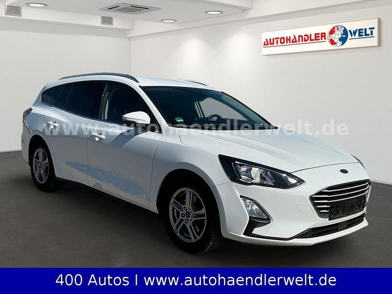 Gebraucht Ford Focus Cool & Connect 125 PS (91 kW) 2019 Weiß Kombi
