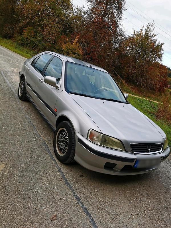 Silber Gebraucht 1999 Honda Civic Limousine | 3.000 € (Fairer Preis) - Bild 1/4