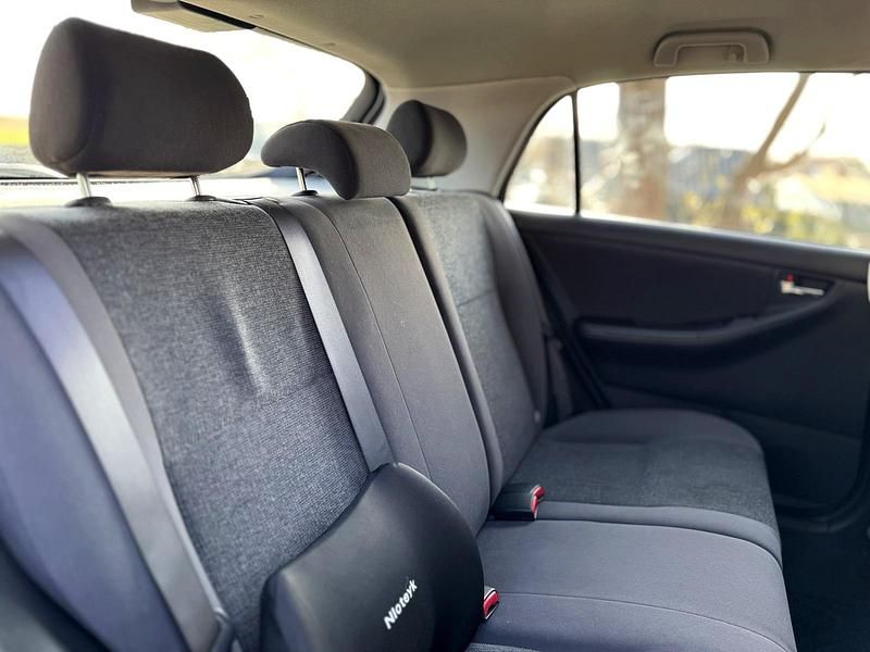 Gebraucht Toyota Corolla 110 PS (80 kW) 2003 Grau Kleinwagen