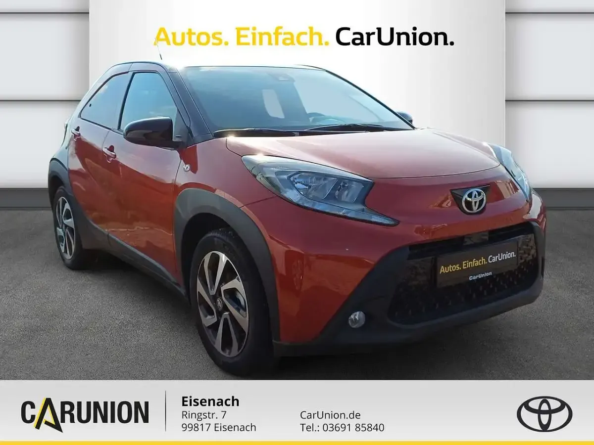 Neu Toyota Aygo X 72 PS (52 kW) 2026 2vh SUV
