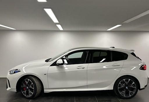 Gebraucht BMW 120 Efficient Dynamics 170 PS (125 kW) 2025 Weiß Kleinwagen