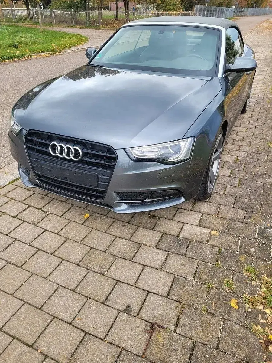 Gebraucht Audi A5 Cabriolet Sport 245 PS (180 kW) 2013 Grau Cabrio