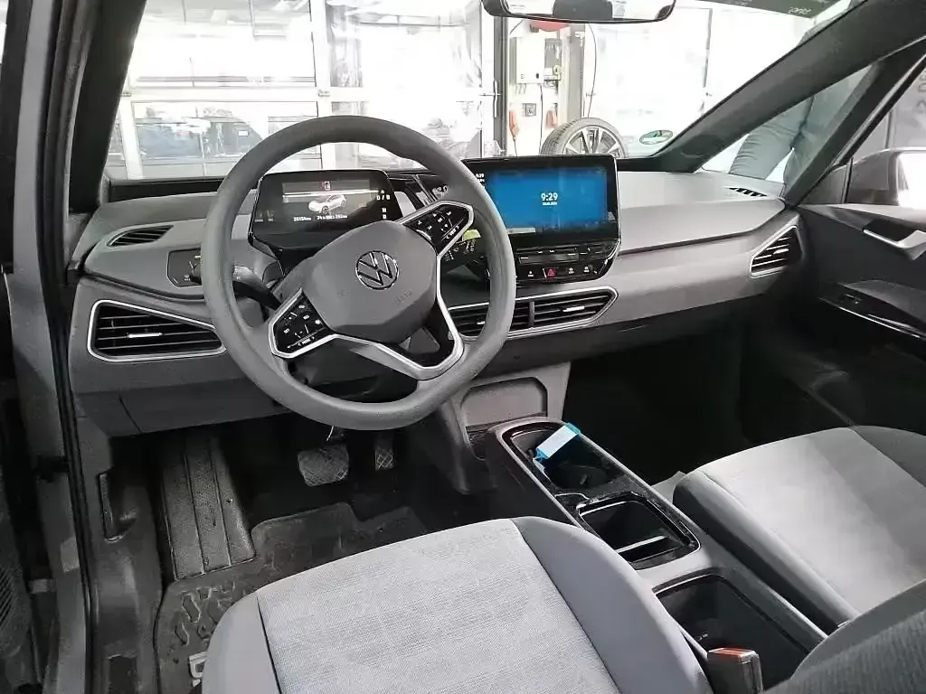 Gebraucht VW ID.3 Pro Performance 150 kW (204 PS) 2023 Grau Kleinwagen