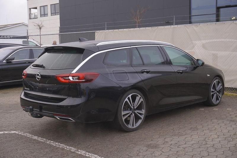 Gebraucht Opel Insignia 260 PS (191 kW) 2017 Schwarz Kombi