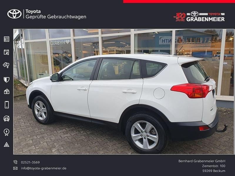 Schneeweiß Gebraucht 2014 Toyota RAV4 Life SUV | 12.750 € (Fairer Preis) - Bild 1/4