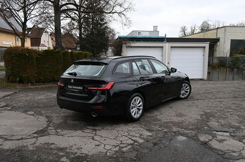 Gebraucht BMW 320 Advantage 190 PS (139 kW) 2020 Schwarz Kombi
