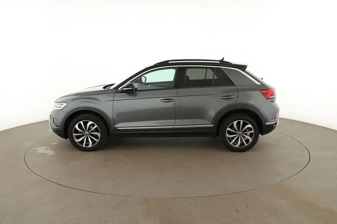 Gebraucht VW T-Roc Style 150 PS (110 kW) 2024 Grau SUV