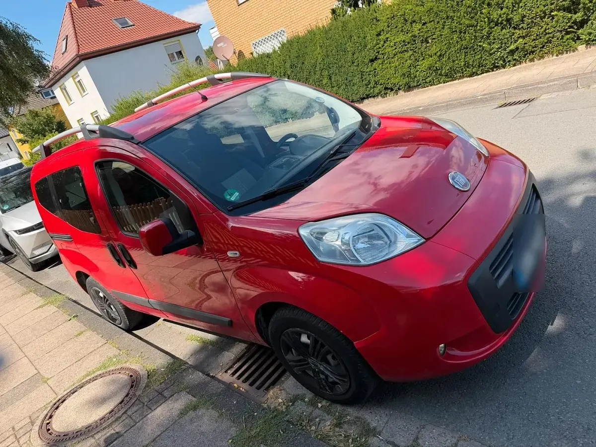 Gebraucht Fiat Qubo Trekking 75 PS (55 kW) 2013 Rot Van / Kleinbus