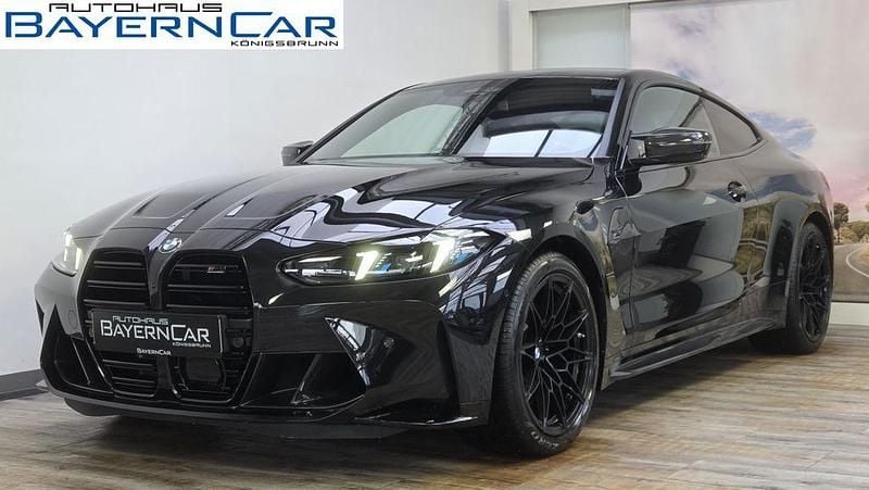 Gebraucht BMW M4 Shadowline 530 PS (389 kW) 2025 (0475) saphirschwarz metallic Coupé