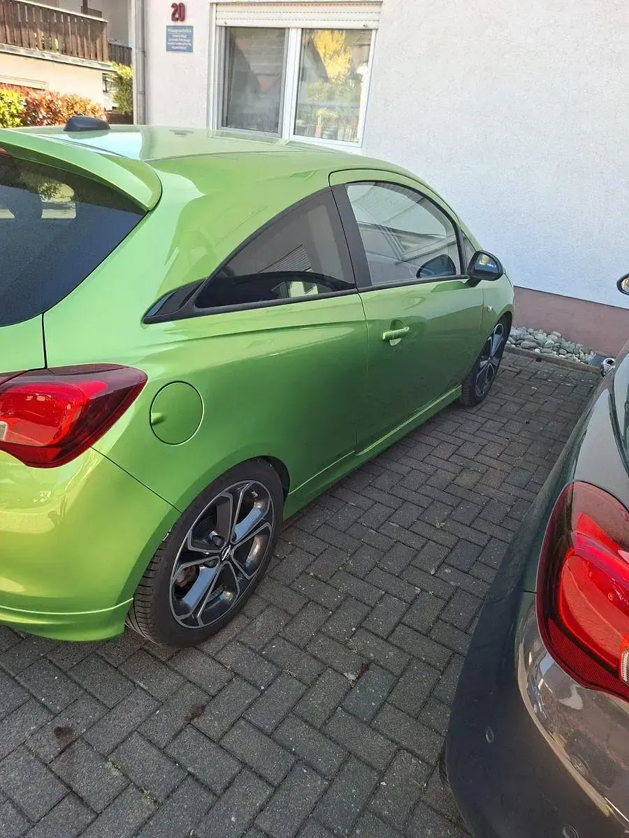 Gebraucht Opel Corsa S 150 PS (110 kW) 2018 Grün Kleinwagen