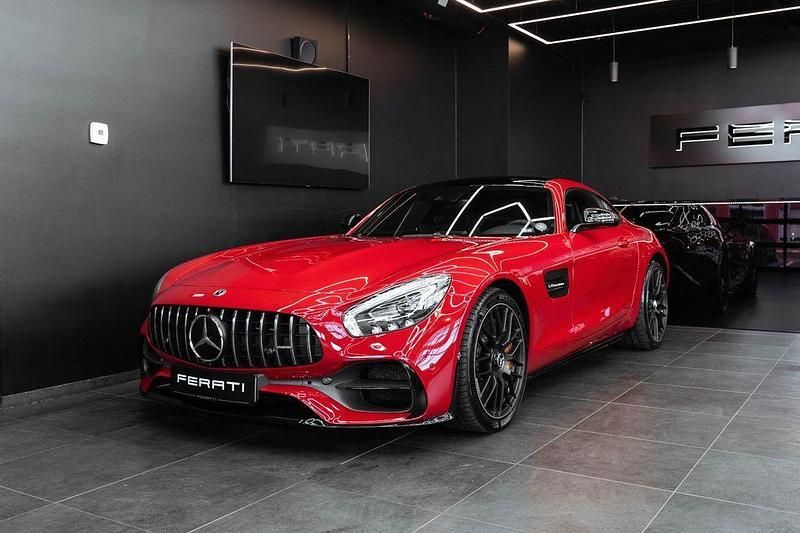 Rot Gebraucht 2015 Mercedes AMG GT AMG Coupé | 78.900 € - Bild 1/4