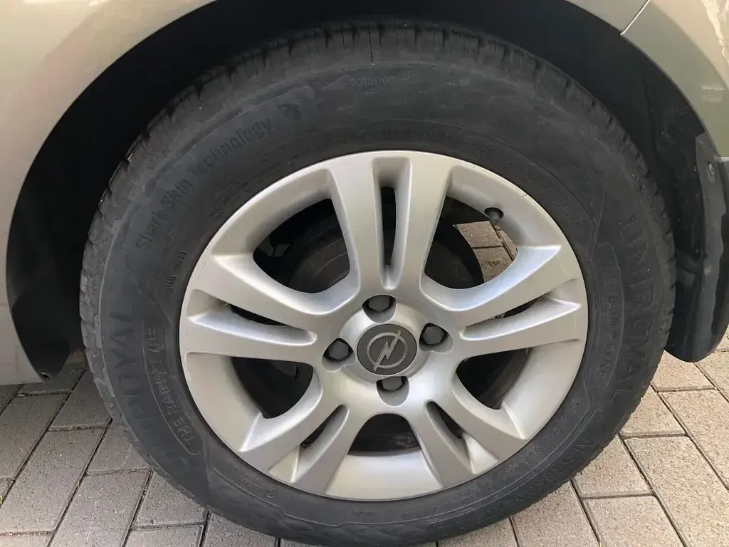 Gebraucht Opel Corsa 69 PS (50 kW) 2011 Grau Kleinwagen