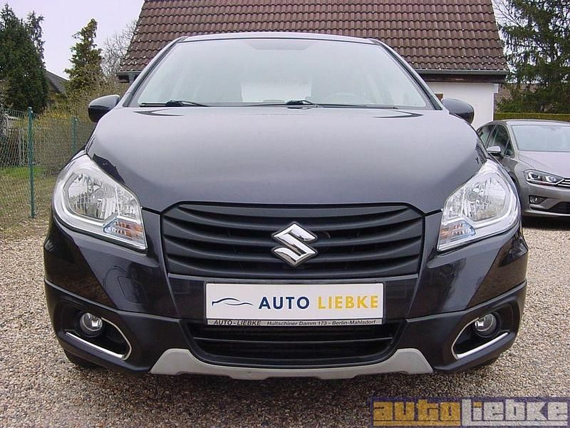 Gebraucht Suzuki SX4 120 PS (88 kW) 2014 Grau Limousine