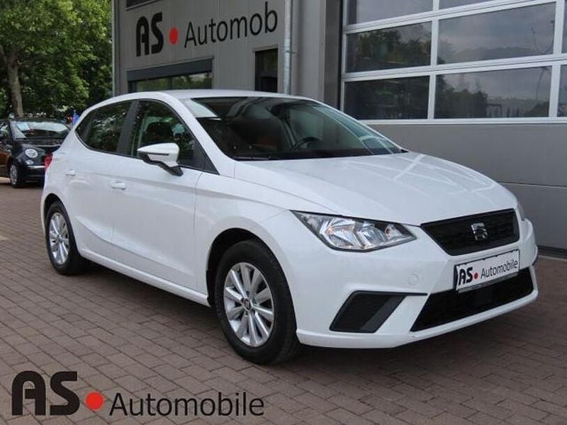 Weiß Gebraucht 2021 Seat Ibiza Style Limousine | 9.790 € (Guter Preis) - Bild 1/4