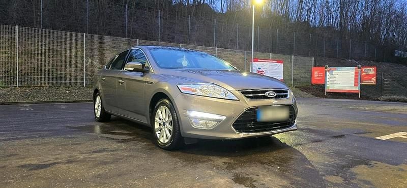 Braun Gebraucht 2014 Ford Mondeo Business Edition Limousine | 9.600 € (Guter Preis) - Bild 1/4