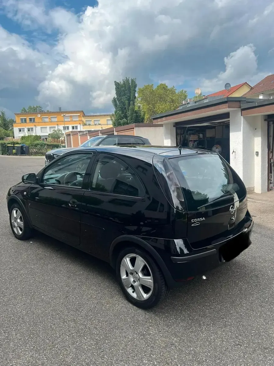 Brugt Opel Corsa 75 HK (55 kW) 2004 Hatchback