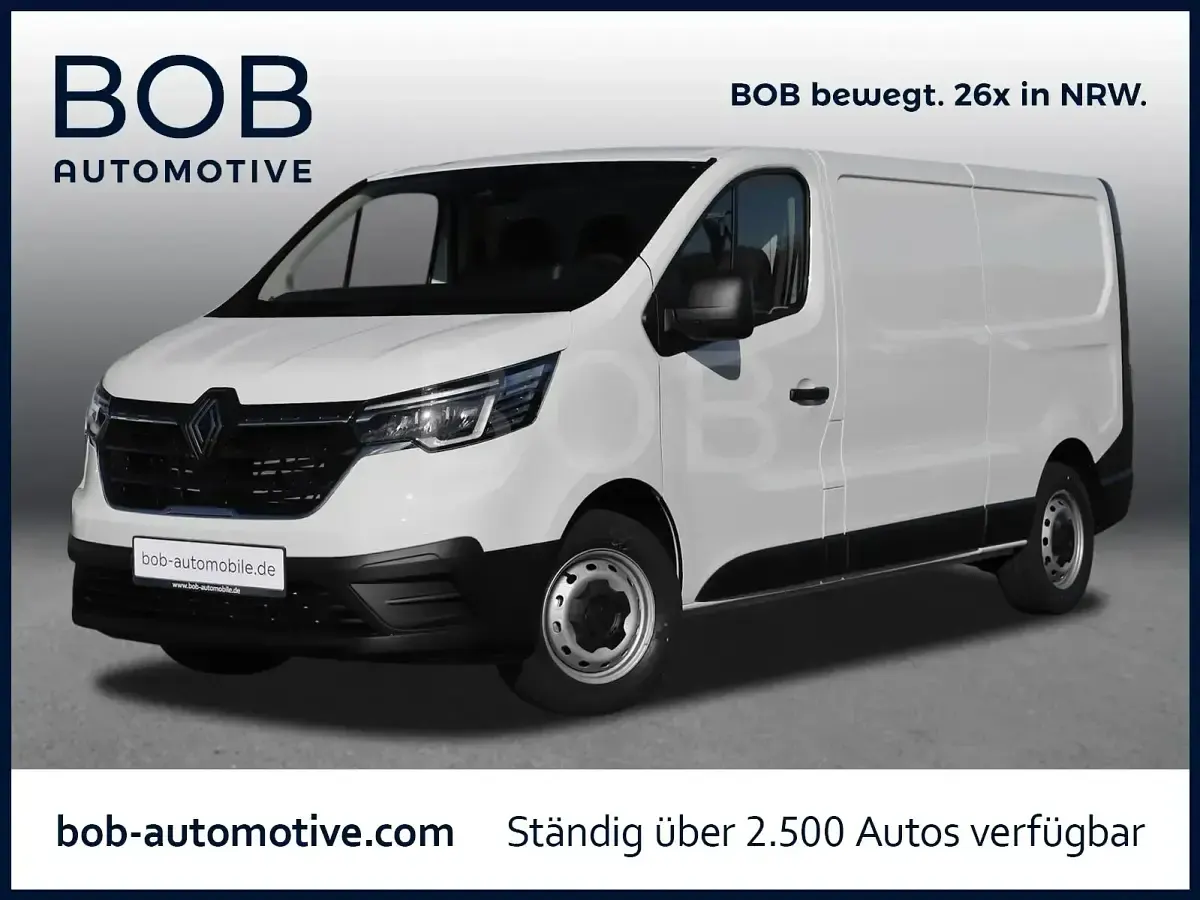 Gebraucht Renault Trafic Komfort 131 PS (96 kW) 2025 Van / Kleinbus