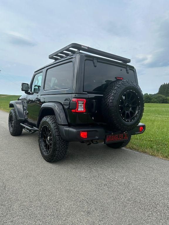 Gebraucht Jeep Wrangler 200 PS (147 kW) 2019 Schwarz SUV