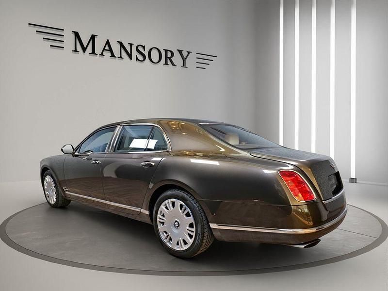 Gebraucht Bentley Mulsanne 513 PS (377 kW) 2011 Grau Limousine