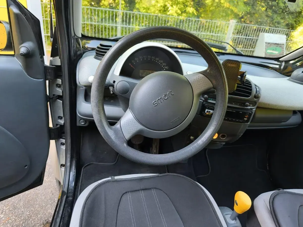 Usata Smart ForTwo Coupé Pure 61 CV (44 kW) 2005 Grigio Coupé