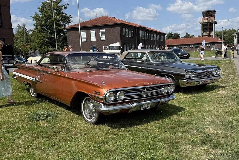 Orange Gebraucht 1960 Chevrolet Impala Limousine | 45.000 € - Bild 1/4