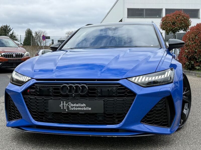 Blau Gebraucht 2020 Audi RS6 Sport Kombi | 99.599 € - Bild 1/4