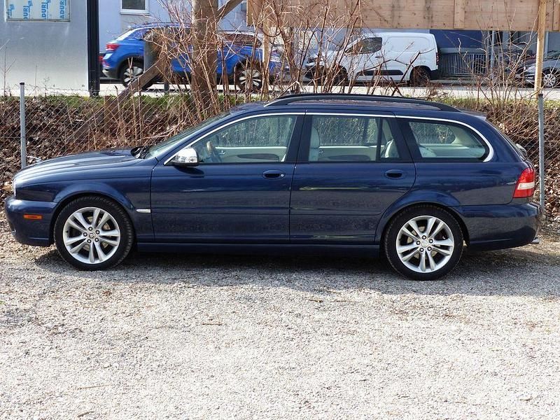 Używany Jaguar X-type 196 KM (144 kW) 2003 Niebieski Kombi