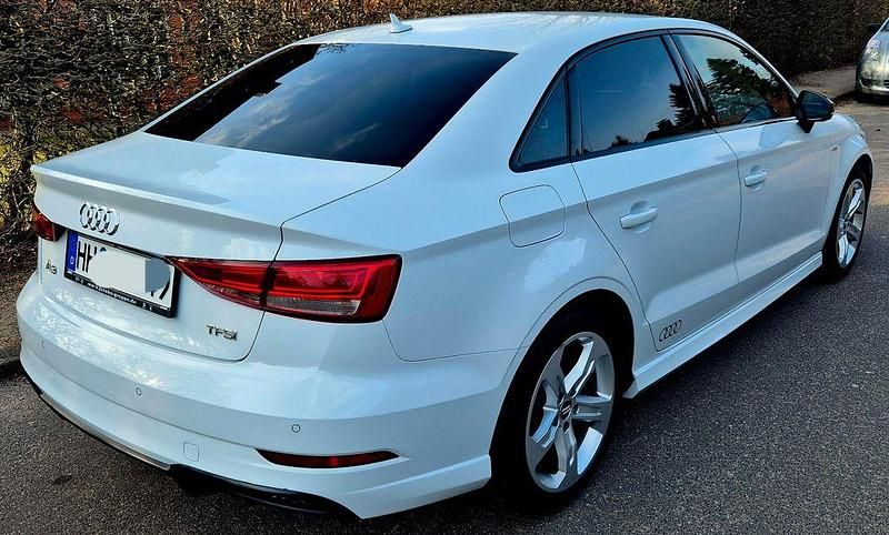 Gebraucht Audi A3 S-Line 150 PS (110 kW) 2017 Weiß Limousine