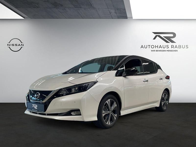 Gebraucht Nissan Leaf 360º 110 kW (150 PS) 2021 Weiß Kleinwagen