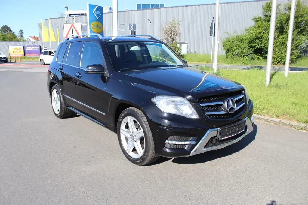 Gebraucht Mercedes GLK200 Sport 143 PS (105 kW) 2013 Schwarz SUV
