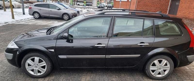 Gebraucht Renault Mégane II 113 PS (83 kW) 2005 Schwarz Limousine