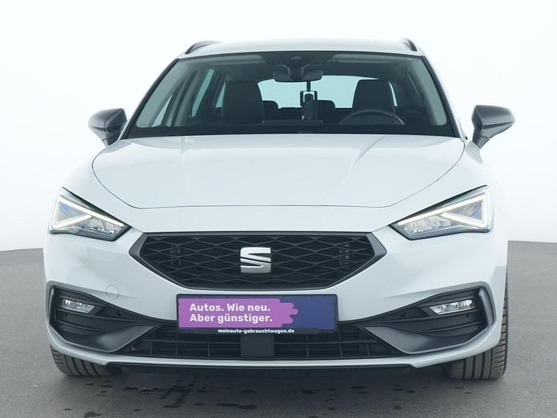 Gebraucht Seat Leon FR 150 PS (110 kW) 2022 Nevada weiss Limousine