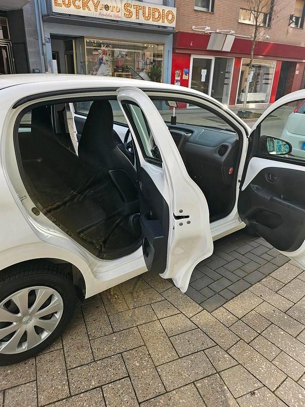 Gebraucht Peugeot 108 72 PS (52 kW) 2019 Weiß Kleinwagen