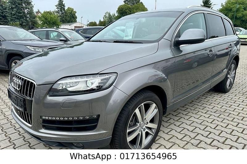 Grau Gebraucht 2015 Audi Q7 SUV | 16.990 € (Superpreis) - Bild 1/4