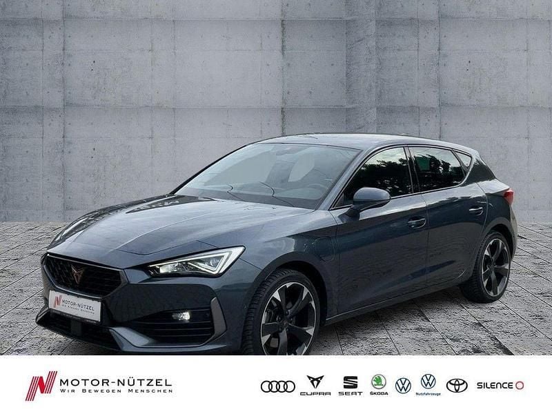 Grau Gebraucht 2022 Cupra Leon Limousine | 23.860 € (Superpreis) - Bild 1/4