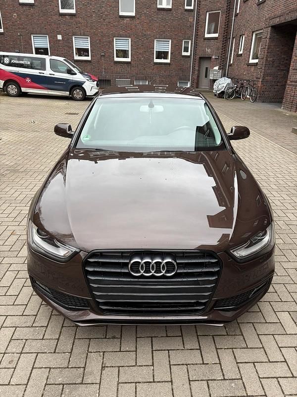 Gebraucht Audi A4 S-Line 190 PS (139 kW) 2015 Braun Limousine