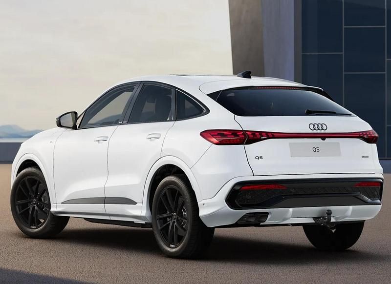 Neu Audi Q5 Ambiente 204 PS (150 kW) 2025 Gletscherweiß metallic SUV