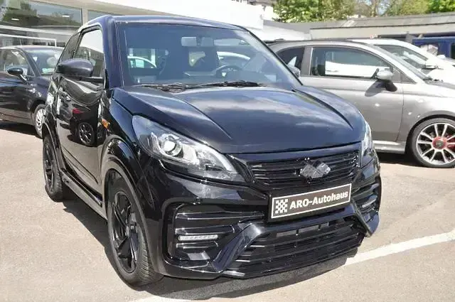 Gebraucht Ligier JS50 121 PS (88 kW) 2024 Schwarz Kleinwagen