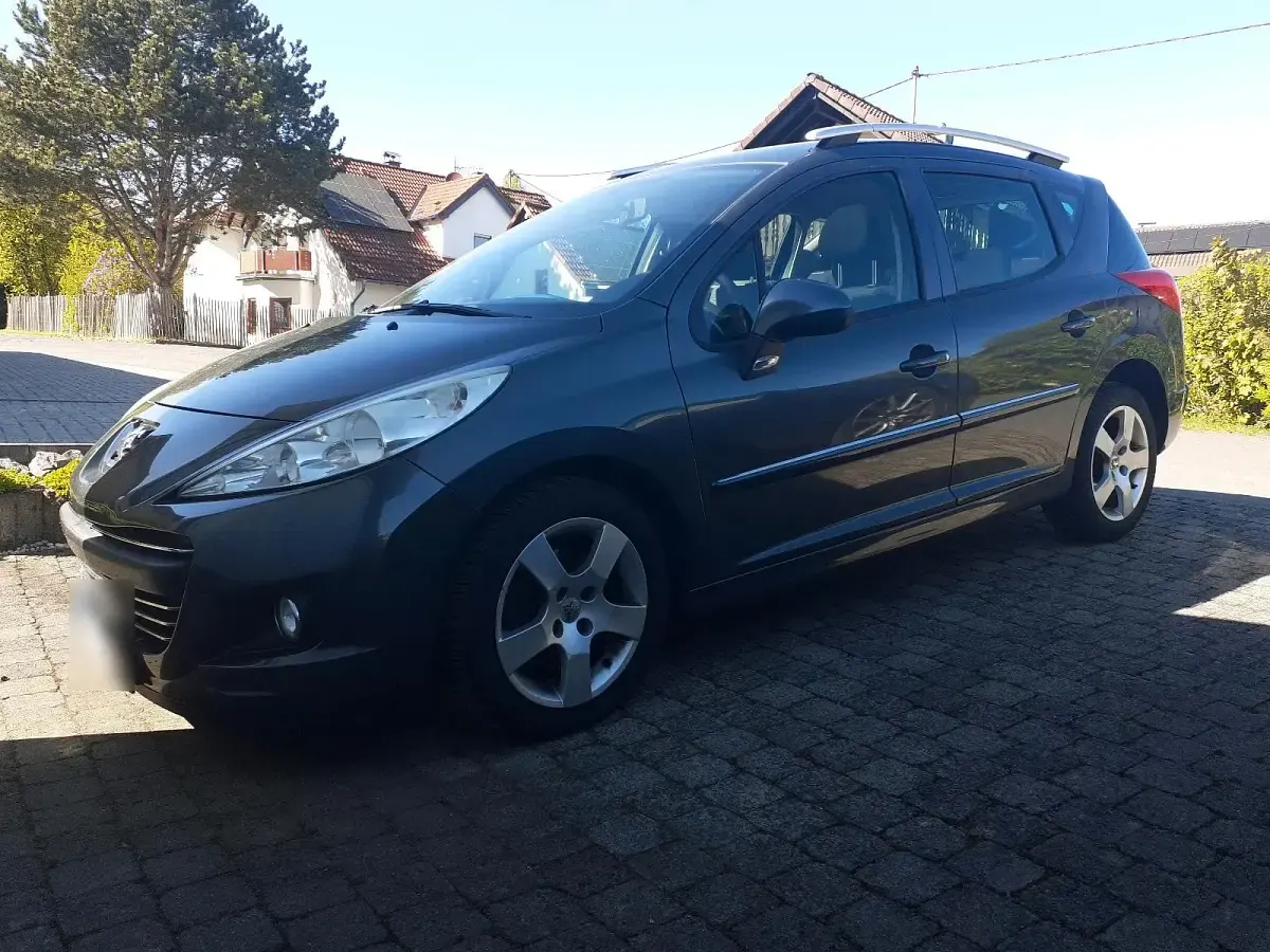 Gebraucht Peugeot 207 120 PS (88 kW) 2010 Kombi